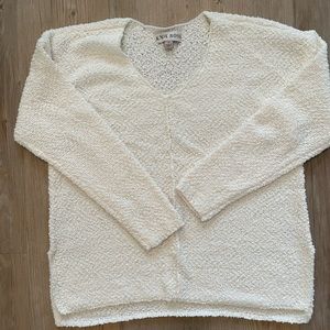 Knox Rose v-neck sweater